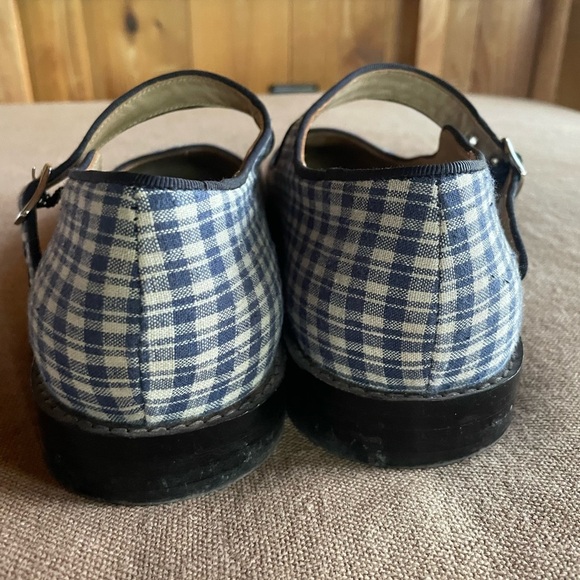 Caron Callahan Ellie Mary Jane 41 - Picture 4 of 7